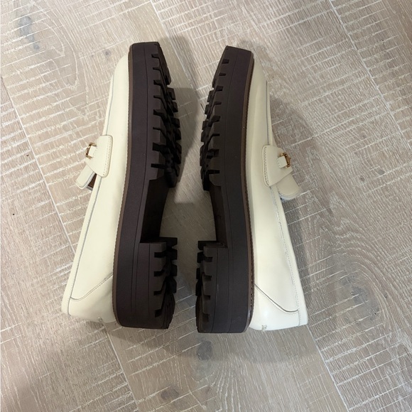 Sam Edelman Laurs Cream Loafers - Picture 6 of 9